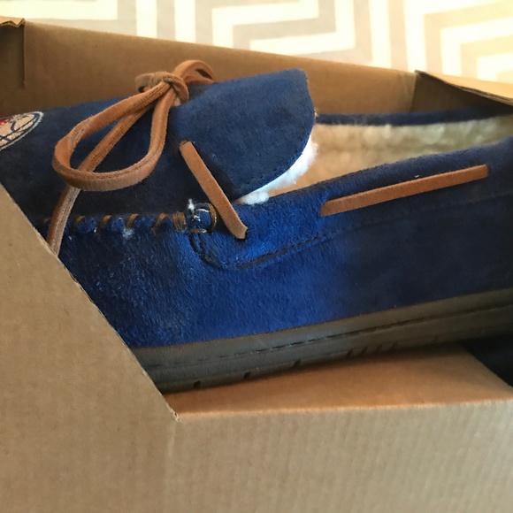 🍁NWT Philadelphia 76ers Plush Hard Bottom Men’s Slippers Holiday - Picture 7 of 10